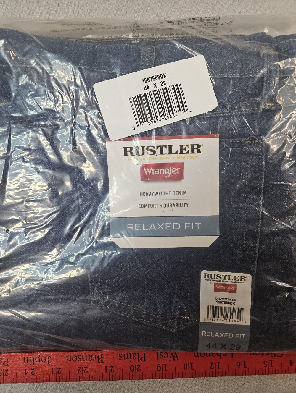 Rustler Wrangler Relaxed Fit Jeans in Blue Denim